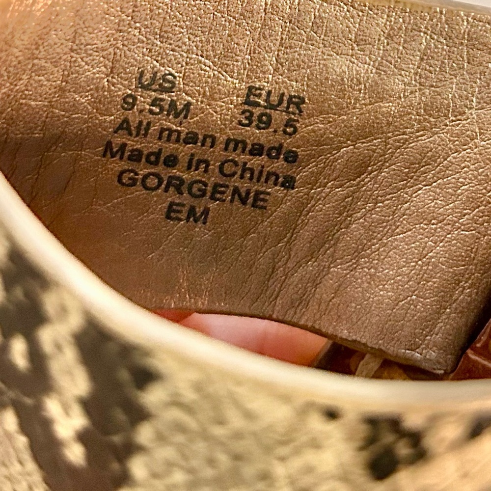 Sam Edelman Snakeskin Thong Sandals Size 9.5 Gently Worn - Picture 6 of 6